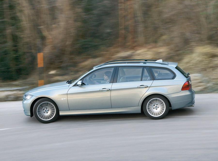  BMW 3-Series Touring 2006 года  (фото 15 из 20)